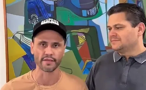 Senador Cleitinho Azevedo ao lado de Davi Alcolumbre no Senado Federal.