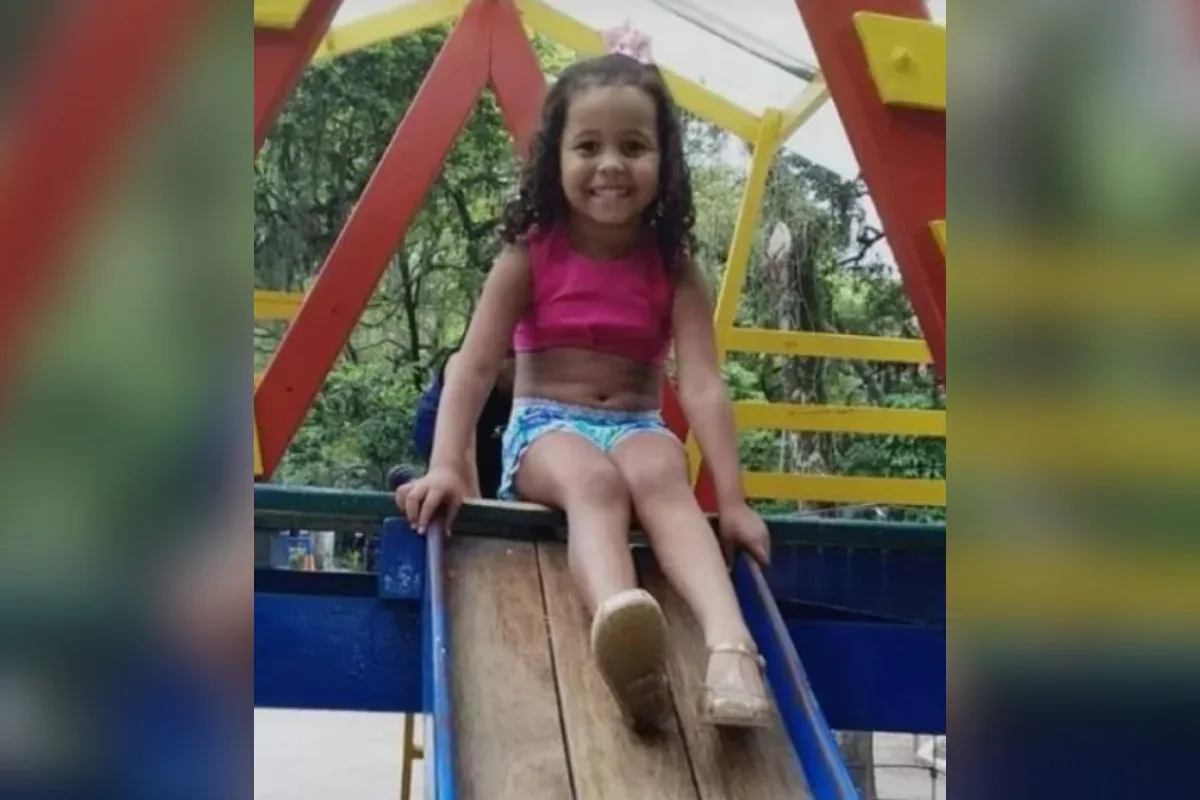 Foto de Ana Clara, menina vítima de violência policial.