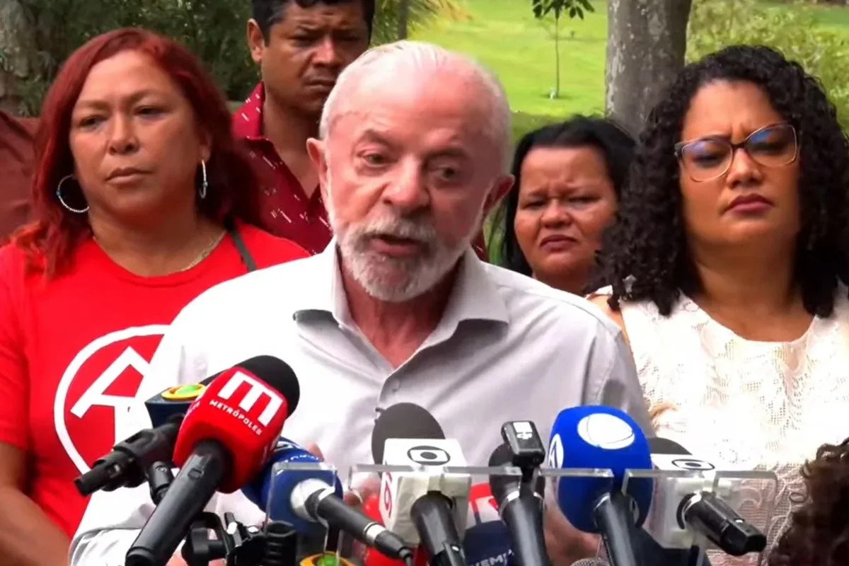 Luiz Inácio Lula da Silva em evento religioso no Alvorada.