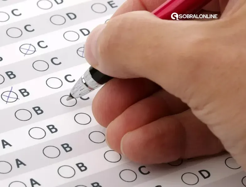 Funece abre concurso público para professor substituto e temporário