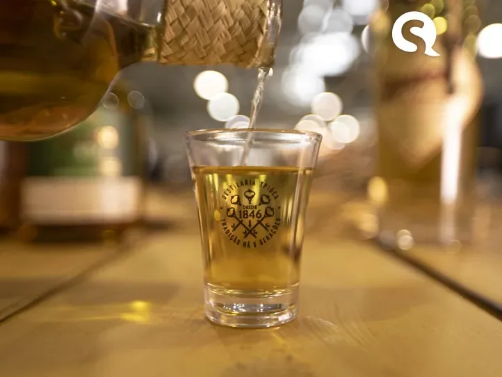 Ypióca vai produzir e doar 50 mil litros de álcool 70% para a rede pública de saúde do Ceará