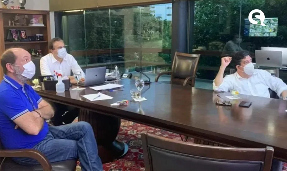 Ivo Gomes é recebido por Camilo Santana. Na pauta, Covid-19 e Segurança Pública