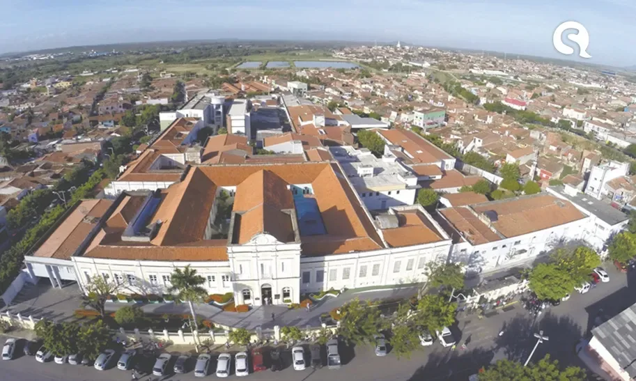 Oscar se pronuncia sobre a crise da Santa Casa de Sobral e anuncia arrecadação voluntária