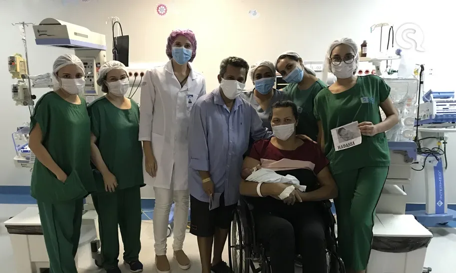 Grávida vence Covid-19 e dá à luz bebê prematura no Hospital Regional Norte