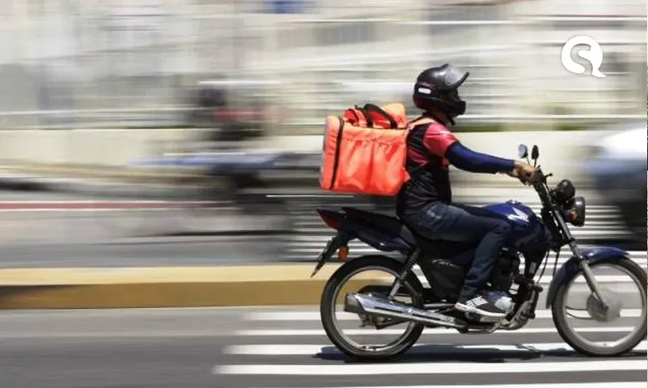 Na pandemia, entregadores trabalham mais e ganham menos: 15h por dia para faturar R$ 2 mil no mês