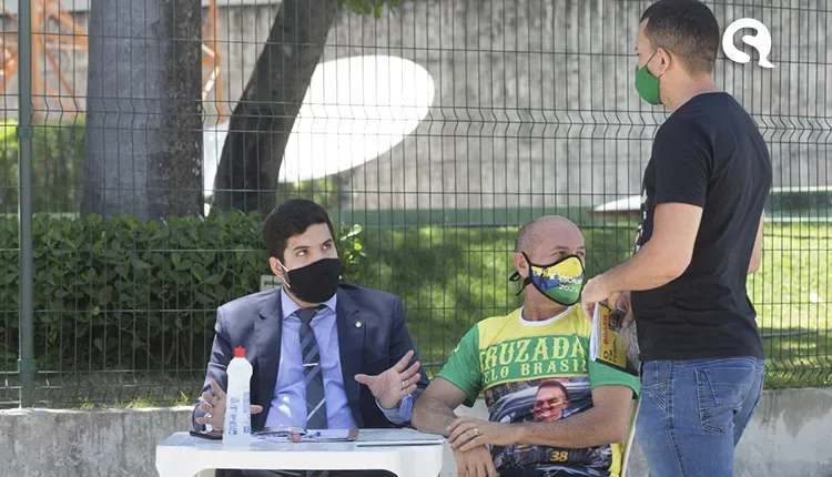 André Fernandes critica anúncio de lockdown no Ceará: “Fome e depressão também matam”