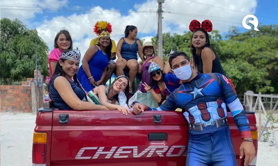 Escola São Paulo de Cavalo Bravo, em Cruz, realiza “Drive thru” para todos seus alunos.