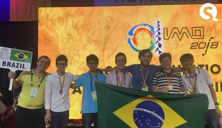 Três estudantes cearenses conquistam ouro e prata na Olimpíada Internacional de Matemática