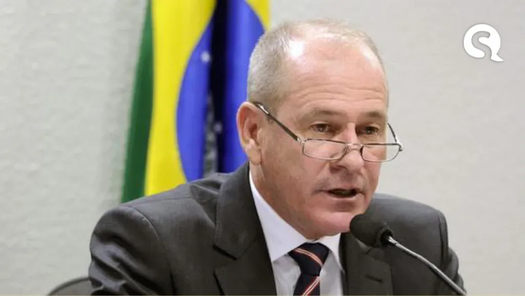 Ministro da Defesa, Fernando Azevedo e Silva deixa o cargo