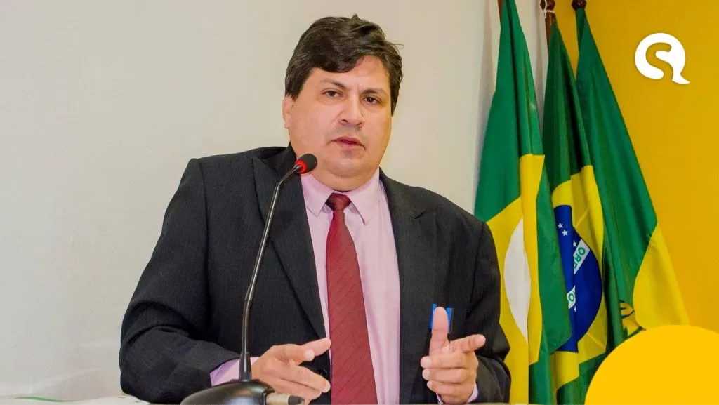 Morre aos 48 anos, vítima da Covid-19, o enfermeiro e vereador de Santa Quitéria Dr. Júnior Araújo