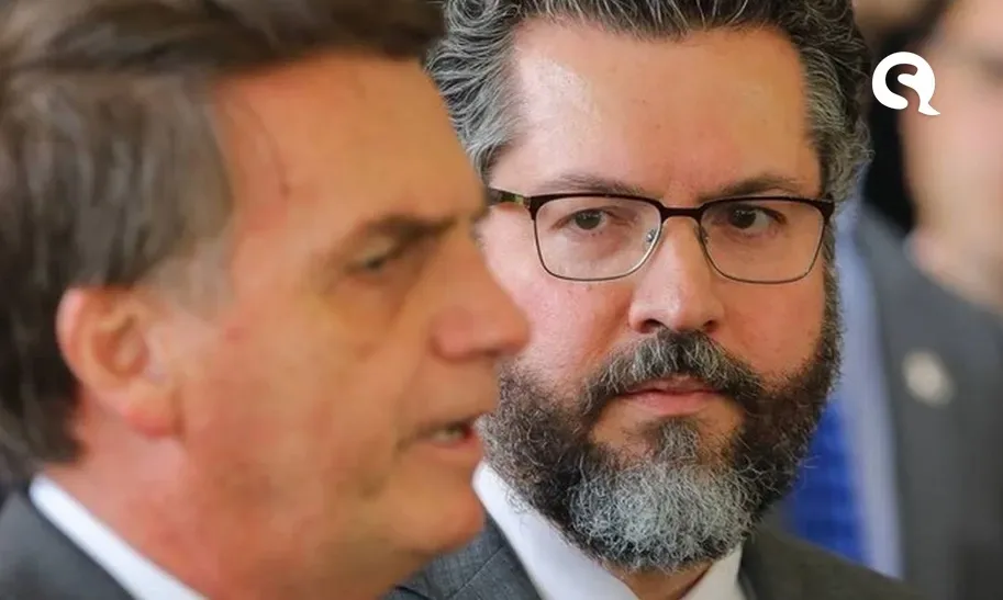 Ernesto Araújo pede demissão do Ministério das Relações Exteriores