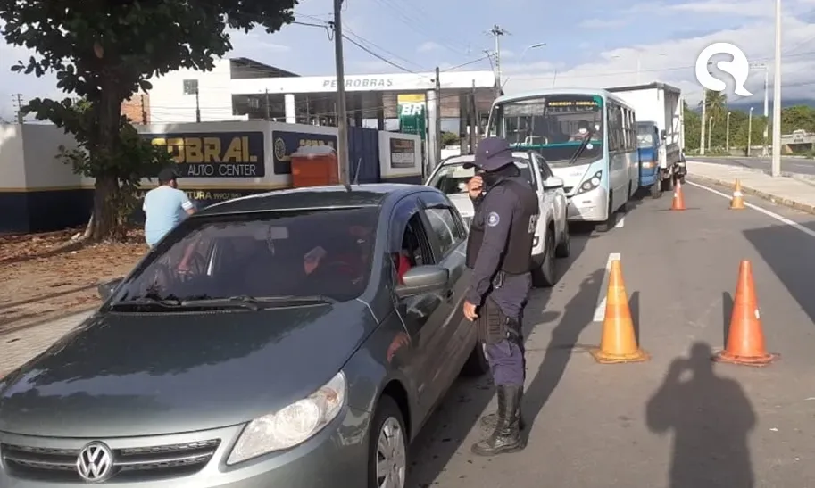 Guarda Municipal de Sobral aborda mais de 2 mil veículos no primeiro dia de isolamento rígido