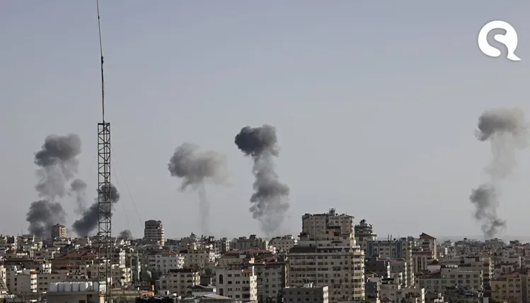 Bombardeios em Gaza e lançamento de foguetes palestinos deixam ao menos 30 mortos