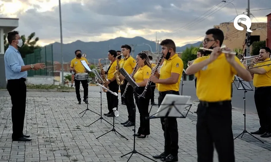 HRN recebe apresentação musical da Banda de Música de Sobral