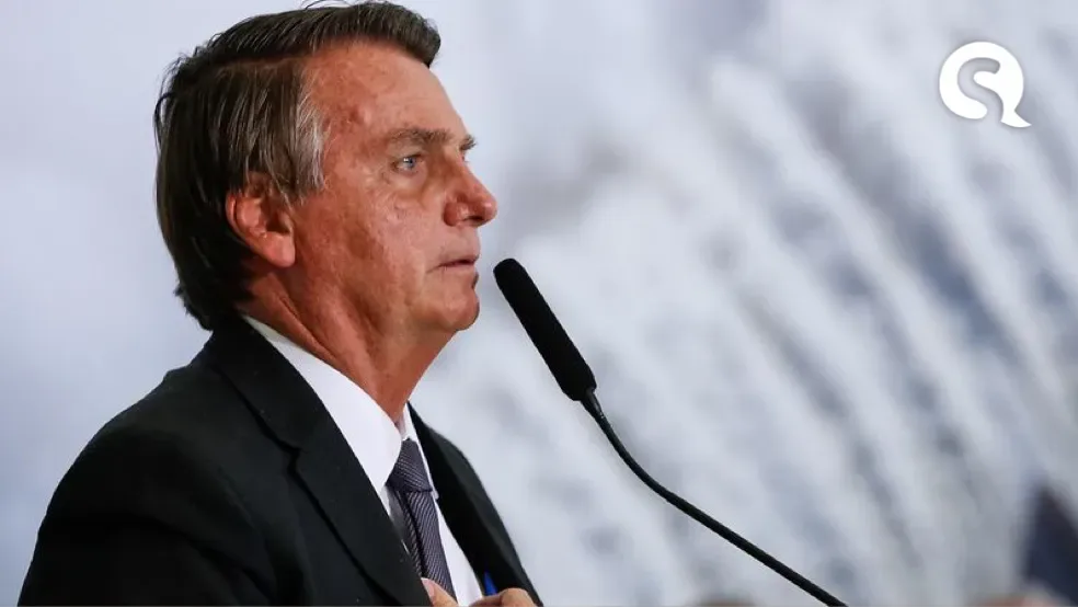 Bolsa Família deve ser reajustado para R$ 300, afirma Bolsonaro