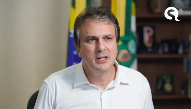 “Sou contra o uso de celulares na sala de aula”, diz ministro Camilo Santana