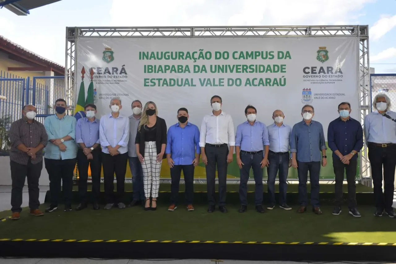 Governo do Ceará entrega Campus Ibiapaba da Universidade Estadual Vale do Acaraú e abre nova perspectiva a estudantes da região