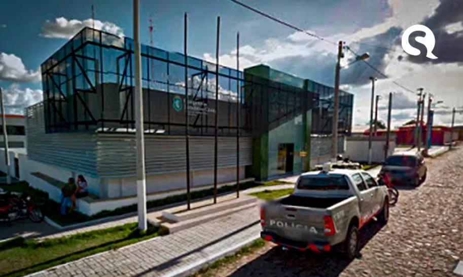 Criminosos fazem funcionários e clientes reféns em assalto no Ceará; um foi preso