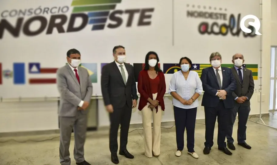 Governadores do Nordeste divulgam carta e dizem que não participarão de ações inconstitucionais