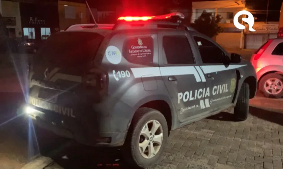 Homem que é apontado pela Polícia Civil como suspeito na execução de um casal em Ubajara, é preso.