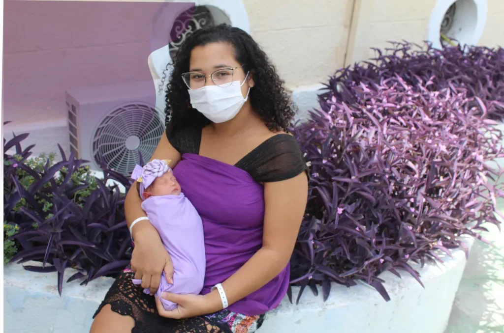 Momentos lúdicos entre mães e filhos geram impactos duradouros no desenvolvimento infantil