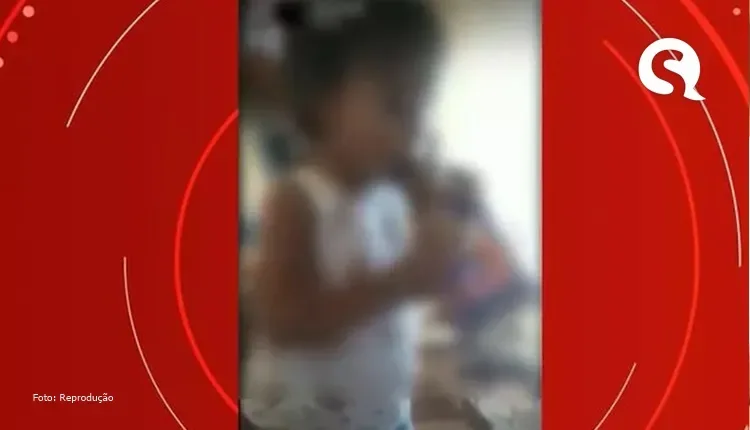 Tia é presa suspeita de dar cerveja para sobrinha de um ano beber, no Ceará