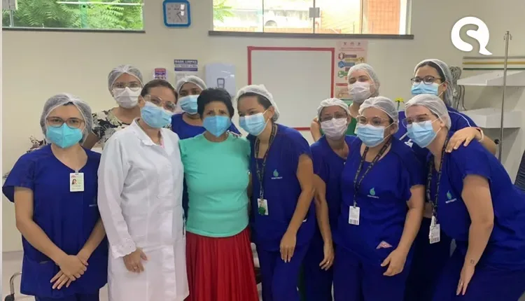 Pacientes recebem alta da Quimioterapia na Santa Casa de Sobral