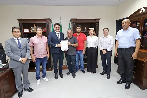 Procurador-geral de Justiça assina contrato para construção da nova sede das Promotorias de Justiça de Tianguá