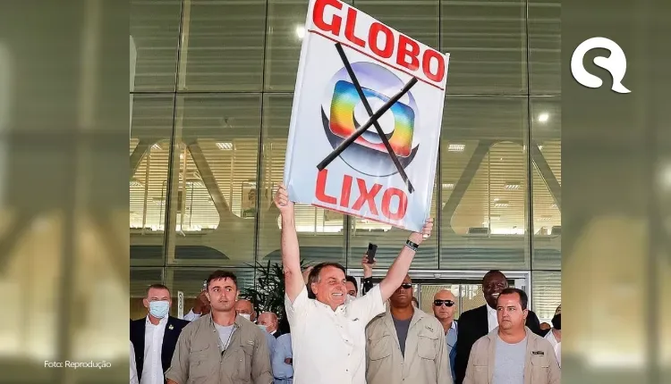 Bolsonaro, que já chamou Globo de “lixo”, dobra gastos com publicidade na emissora