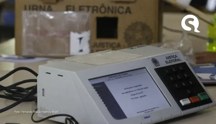 Com escolta e segurança reforçada, urnas eletrônicas são levadas a cidades do interior do Ceará