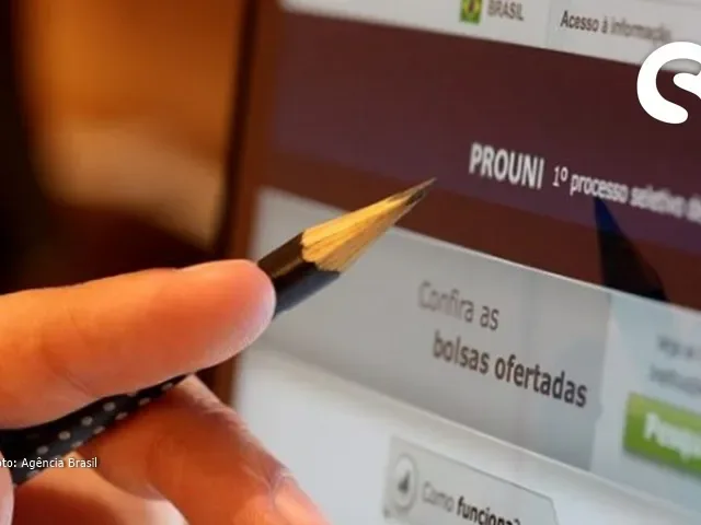 Selecionados no ProUni devem comprovar dados de inscrição até a próxima quarta-feira (17)