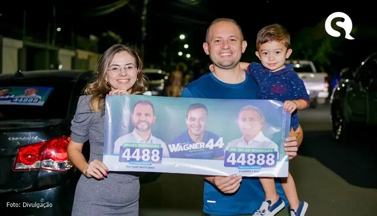 Em Sobral, campanhas de Moses e Oscar Rodrigues ganham adesão e apoio de amigos e simpatizantes na madrugada