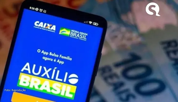 Presidente da Caixa anuncia suspensão do empréstimo consignado do Auxílio Brasil