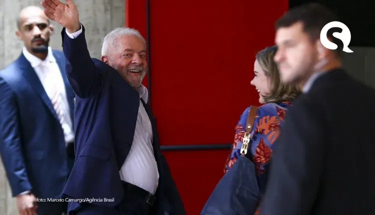 Bolsonaristas espalham mentira de que Lula teria morrido e sido substituído por um sósia