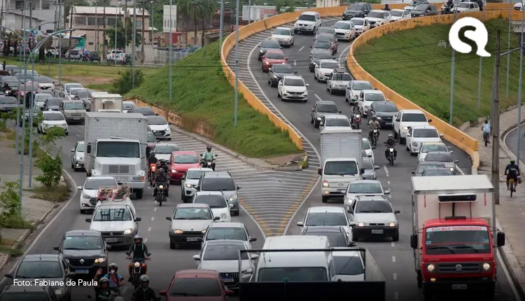 Com nova lei do insulfilm, saiba evitar multa ao instalar película no carro