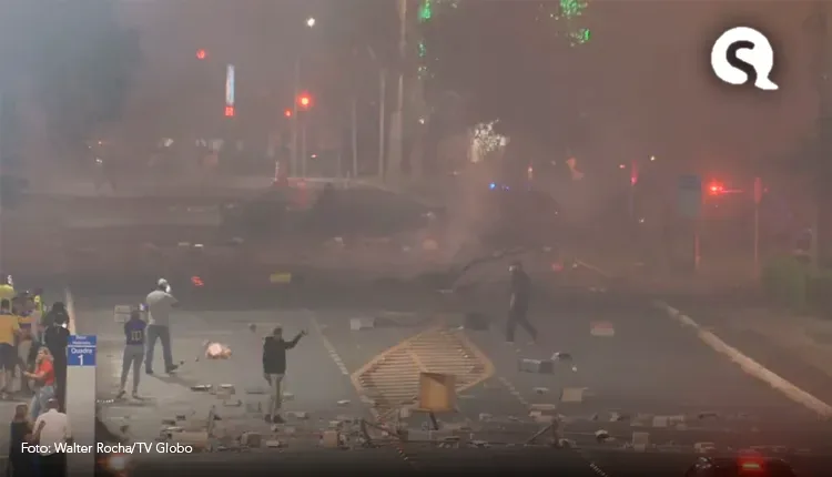 Bolsonaristas radicais tentam invadir prédio da PF e incendeiam carros e ônibus em Brasília; vias são bloqueadas