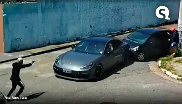 ‘Sabia que a blindagem aguentaria; o carro fica um queijo gruyère e nada acontece’, diz motorista de Porsche vítima de tentativa de assalto