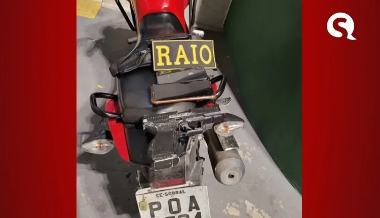 Homem é preso em flagrante por roubo, portando simulacro de arma de fogo, no bairro Dom Expedito, em Sobral