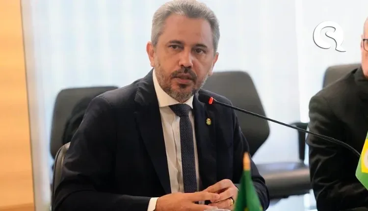 Reforma administrativa do governador Elmano é aprovada na Assembleia