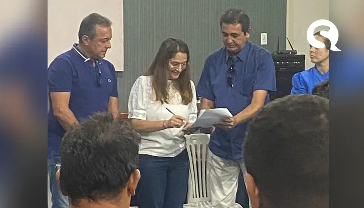 Após forte pressão, Prefeita de Camocim revoga decreto que cobrava taxas de transportes turísticos de Jijoca de Jericoacoara