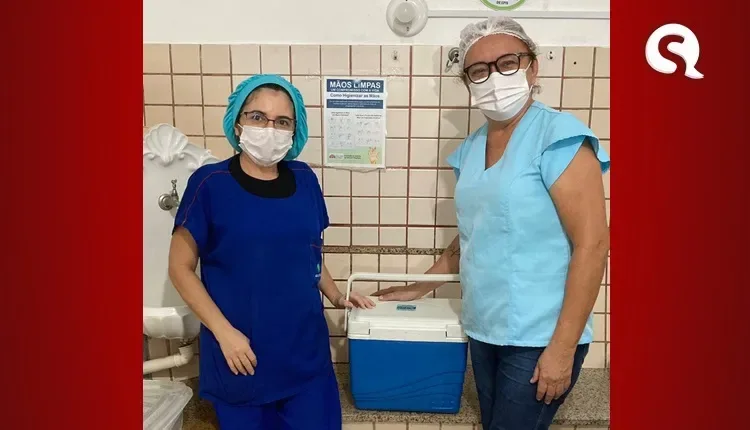 Santa Casa de Sobral recebe primeira doação do ponto de coleta de leite humano do município de Cariré