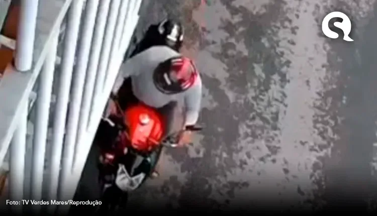 Motociclista é flagrado se masturbando em ruas de Fortaleza