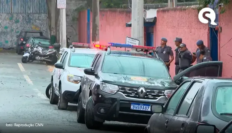 Professora de 71 anos morre após ser esfaqueada por aluno em escola de SP