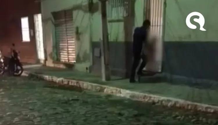 Pai é preso após ser filmado tocando partes íntimas do filho de 2 anos no Ceará