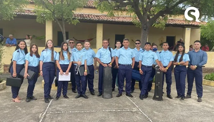 Associação cultural mantém voluntariamente orquestra na cidade de Uruoca-CE