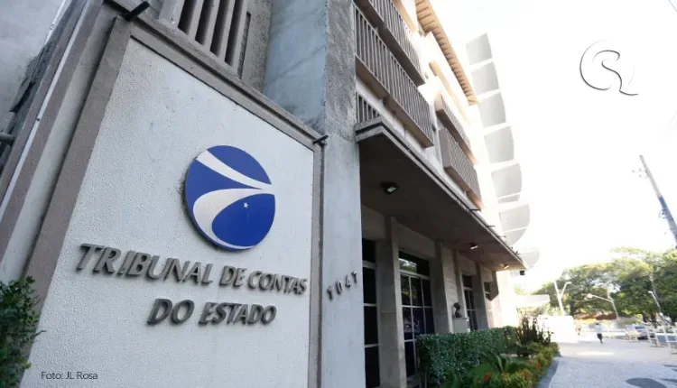 TCE identifica irregularidades em contratos de R$ 83 milhões em prefeituras do Ceará; veja lista