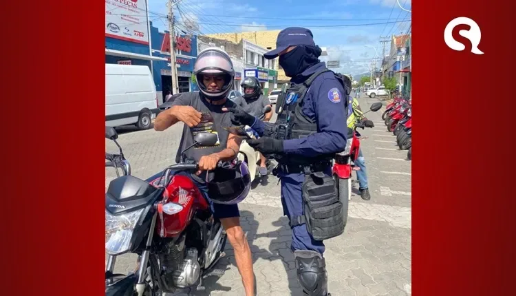Flanelinhas na mira da lei: projeto quer criminalizar extorsão praticada nas ruas