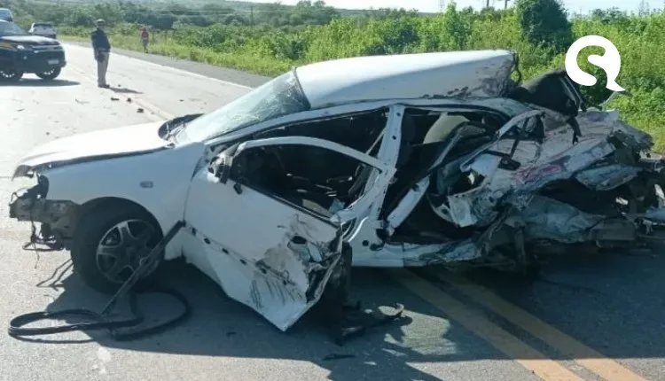 Colisão de três veículos é registrada na BR-222, em Sobral