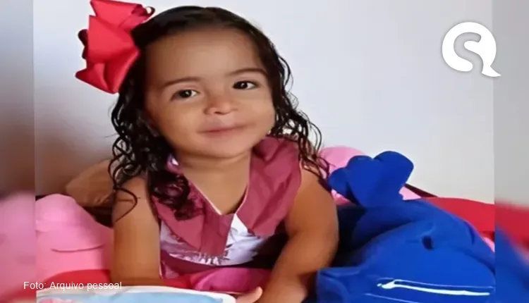 Menina de 2 anos morre após colisão entre carros em Novas Russas
