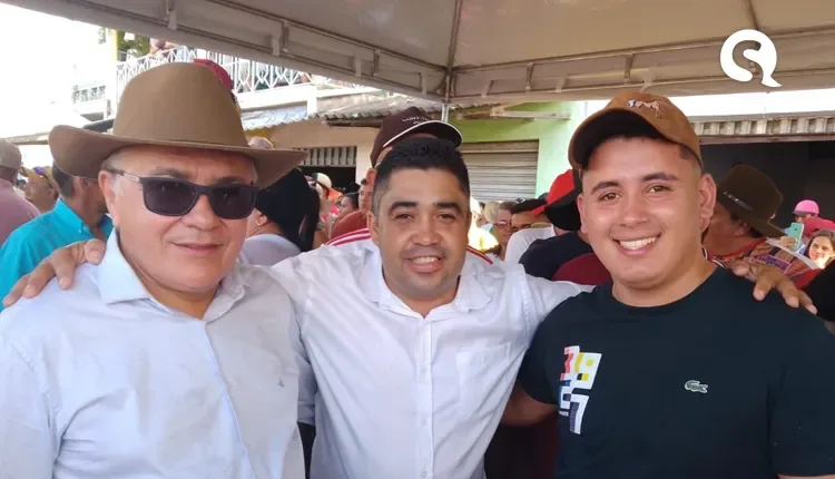 Luiz Fernando prestigia Cavalgada em Cariré e segue construindo ligações com políticos da região